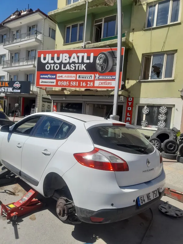 Bulunduğunuz Konumda Hızlı ve Profesyonel Lastik Desteği